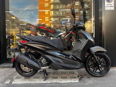 Piaggio Beverly 300 S ABS-ASR (2021 - 25) usata