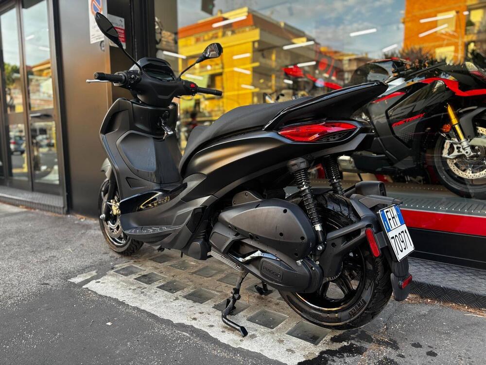 Piaggio Beverly 300 S ABS-ASR (2021 - 25) (10)