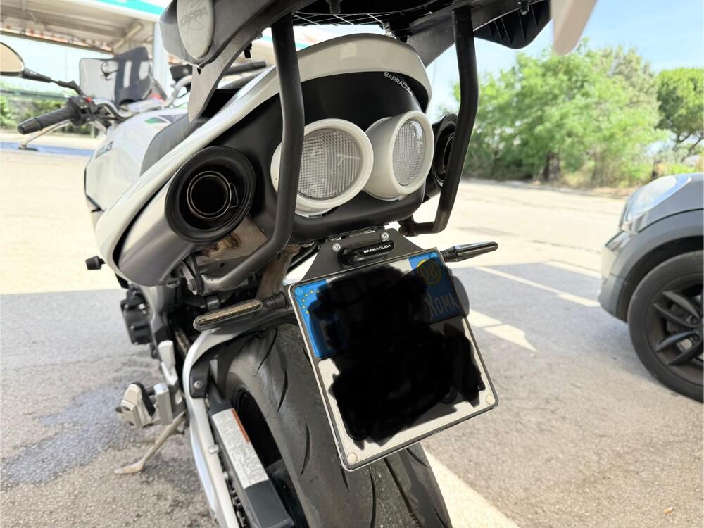 Suzuki GSR 600 (2006 - 11) (4)