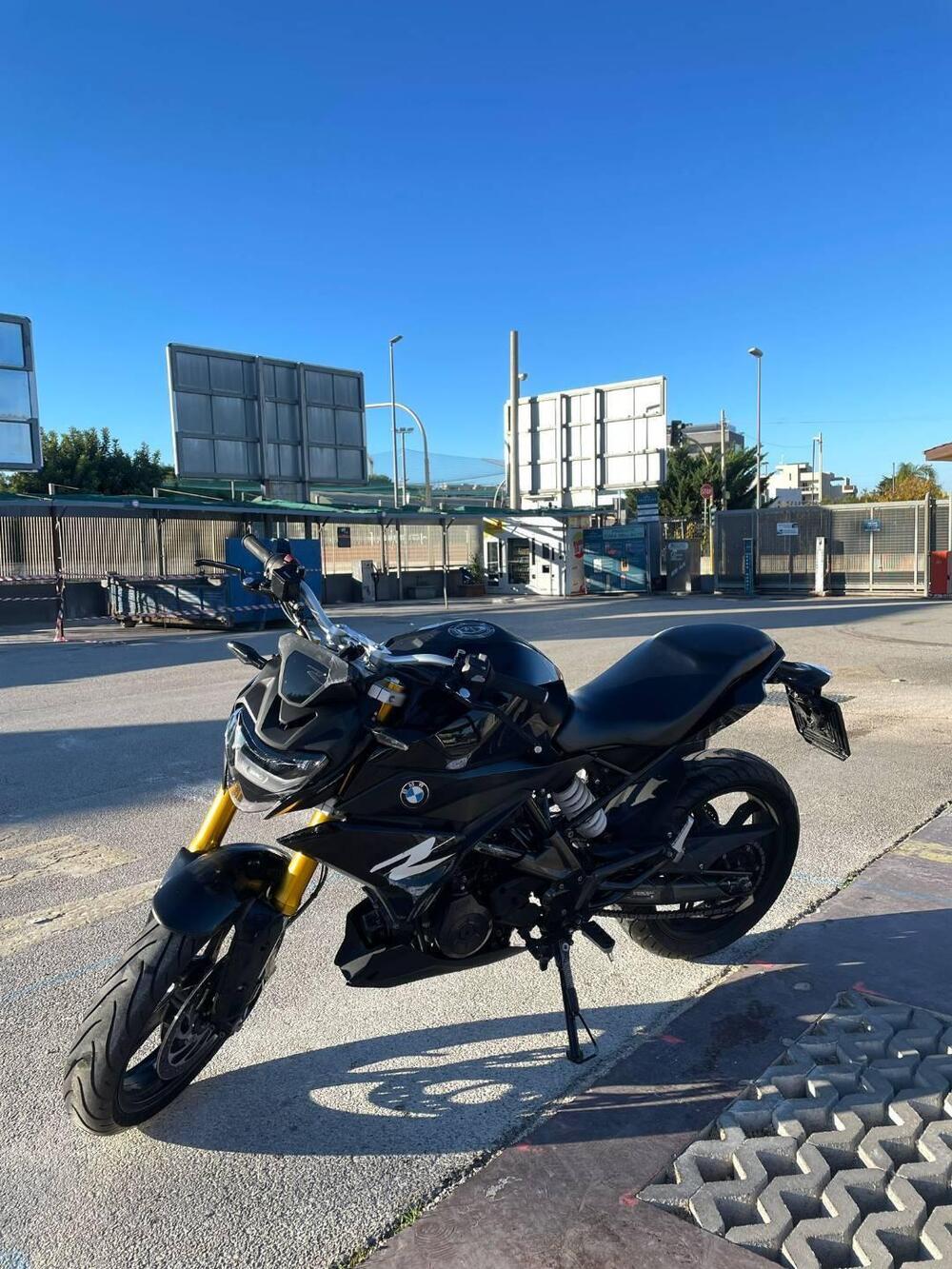 Bmw G 310 R (2021 - 25) (2)