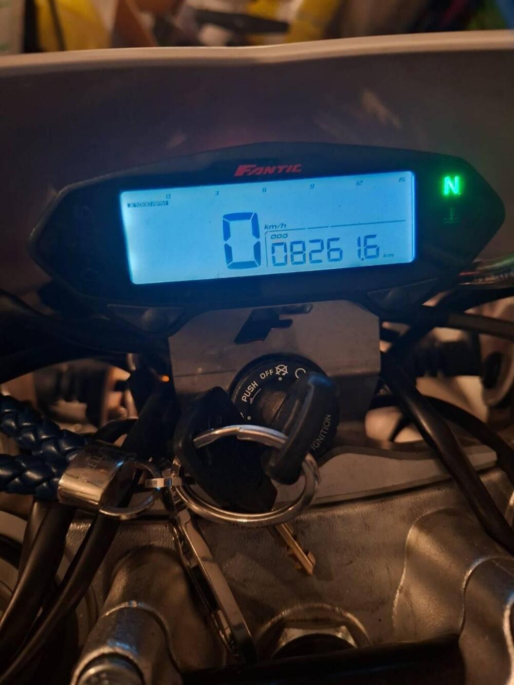 Fantic Motor Motard 125 Performance 4t (2020) (7)