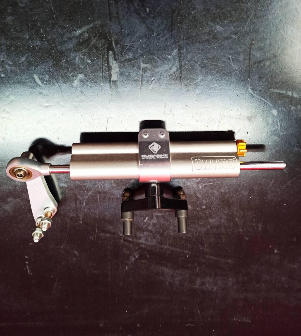 Kit ammortizzatore di sterzo Ohlins per Ducati Sup Öhlins (4)