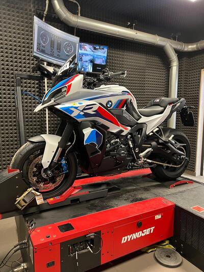 Bmw M 1000 XR (2024 - 25) usata