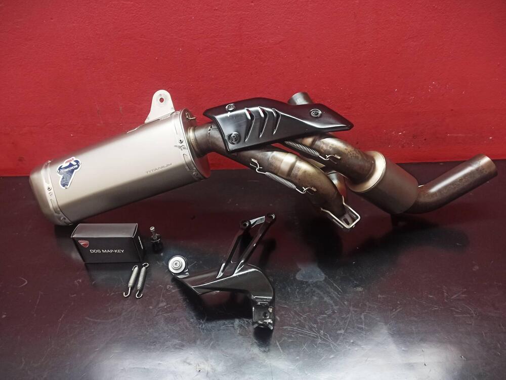 Kit scarico completo Termignoni in Titanio per duc