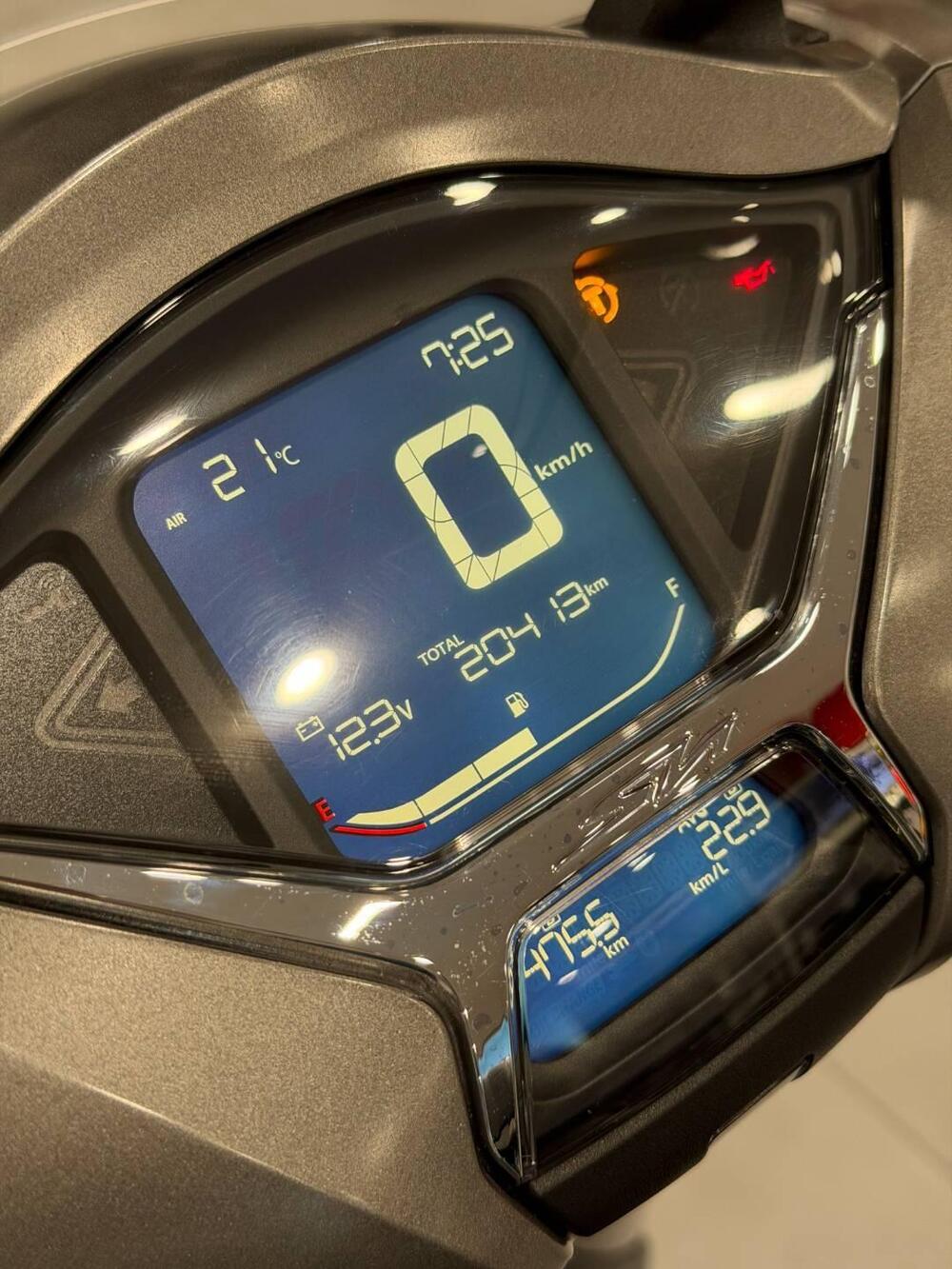 Honda SH 350 (2021 - 24) (15)