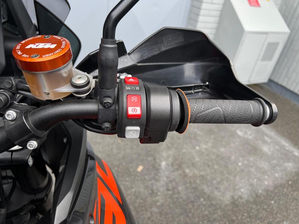 KTM 1290 Super Adventure S (2017 - 20) (11)