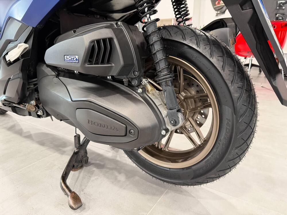 Honda Forza 350 (2022 - 24) (11)