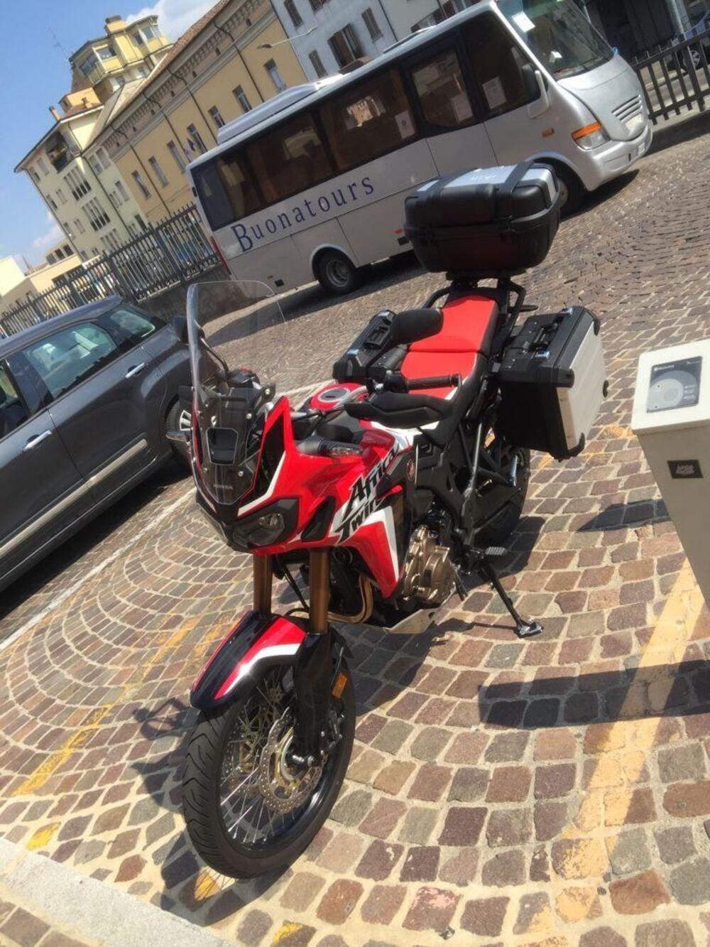 Honda Africa Twin CRF 1000L DCT Travel Edition (2018 - 19) (3)