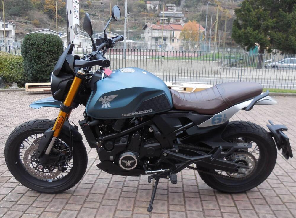 Moto Morini SEIEMMEZZO SCR (2022 - 26) (3)