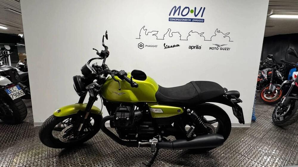 Moto Guzzi V7 Sport (2025 - 26)
