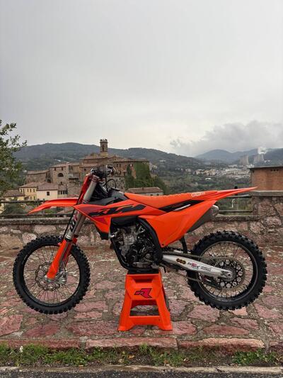 KTM 250 SX-F (2025) usata