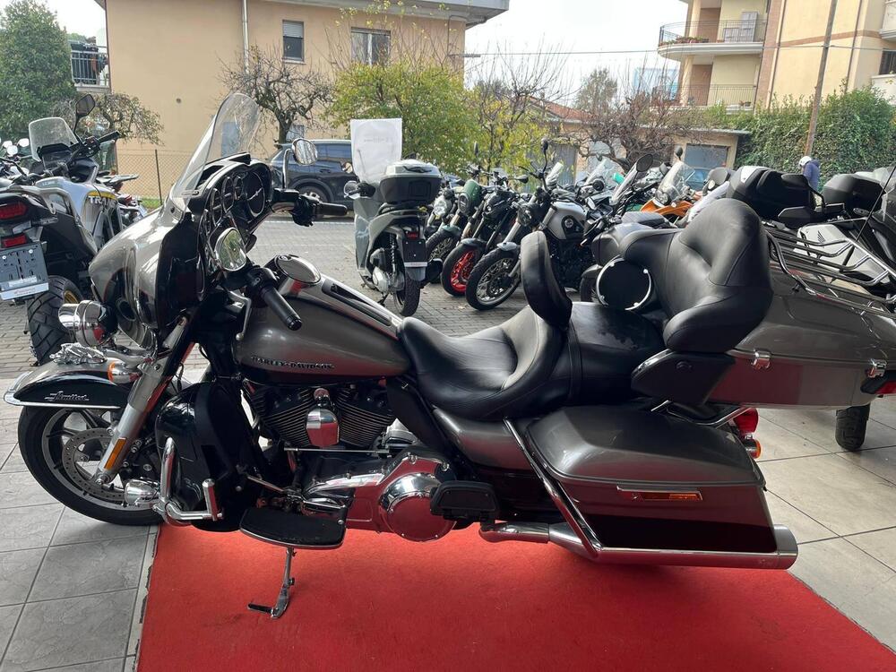 Harley-Davidson 107 Electra Glide Ultra Limited (2017 - 18) - FLHTK (4)