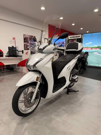 Honda SH 350 (2021 - 24) usata