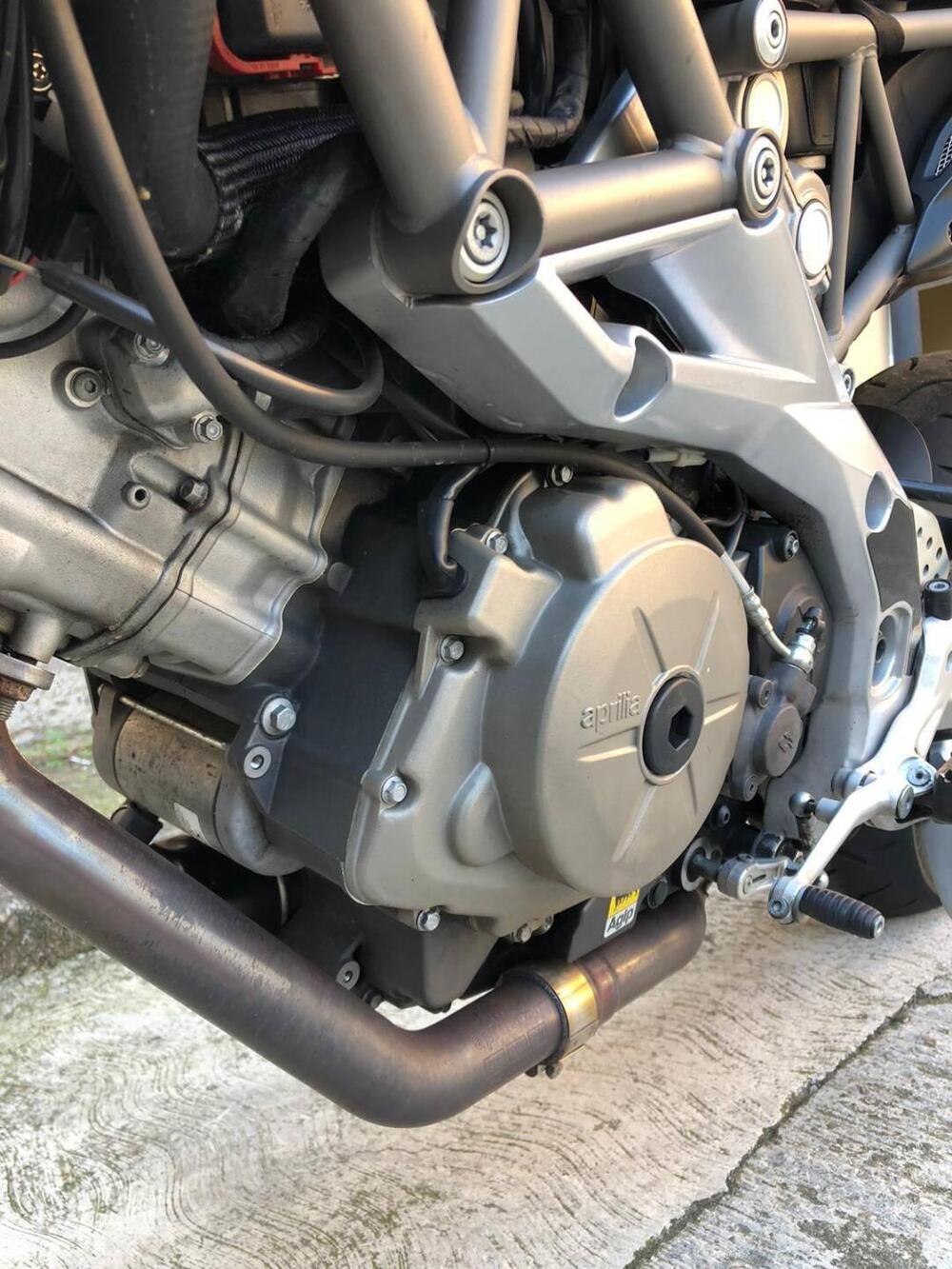 Aprilia Dorsoduro 750 ABS (2009 - 17) (4)