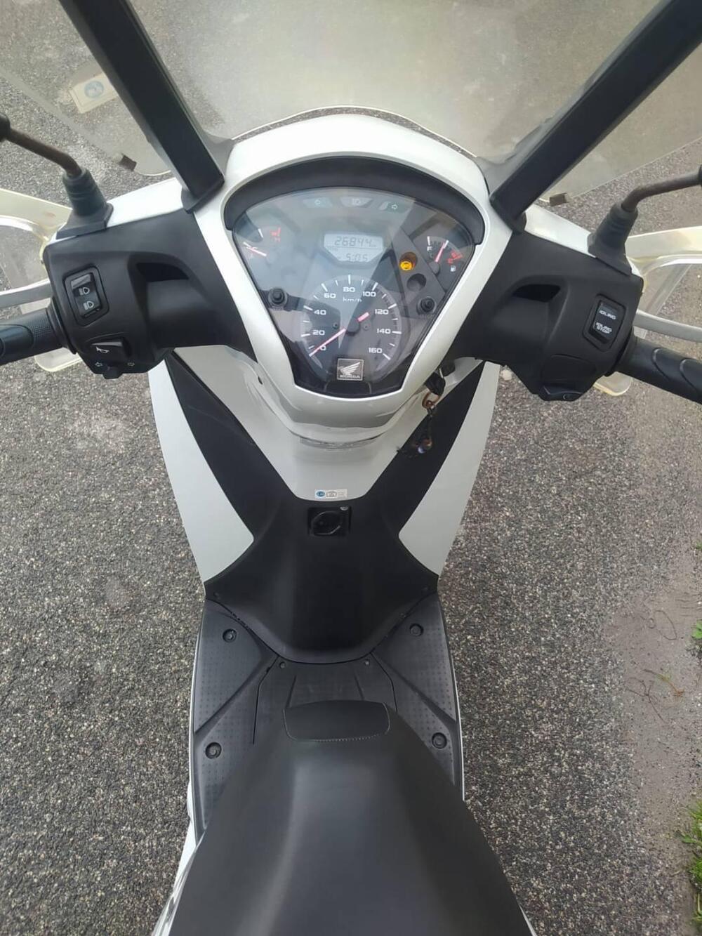 Honda SH 150 i ABS (2013 - 16) (8)