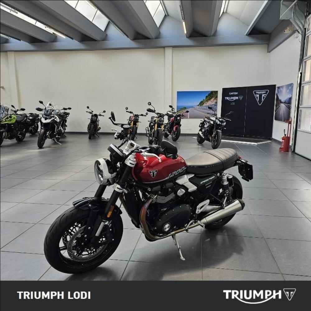 Triumph Speed Twin 1200 (2025 - 26) (4)
