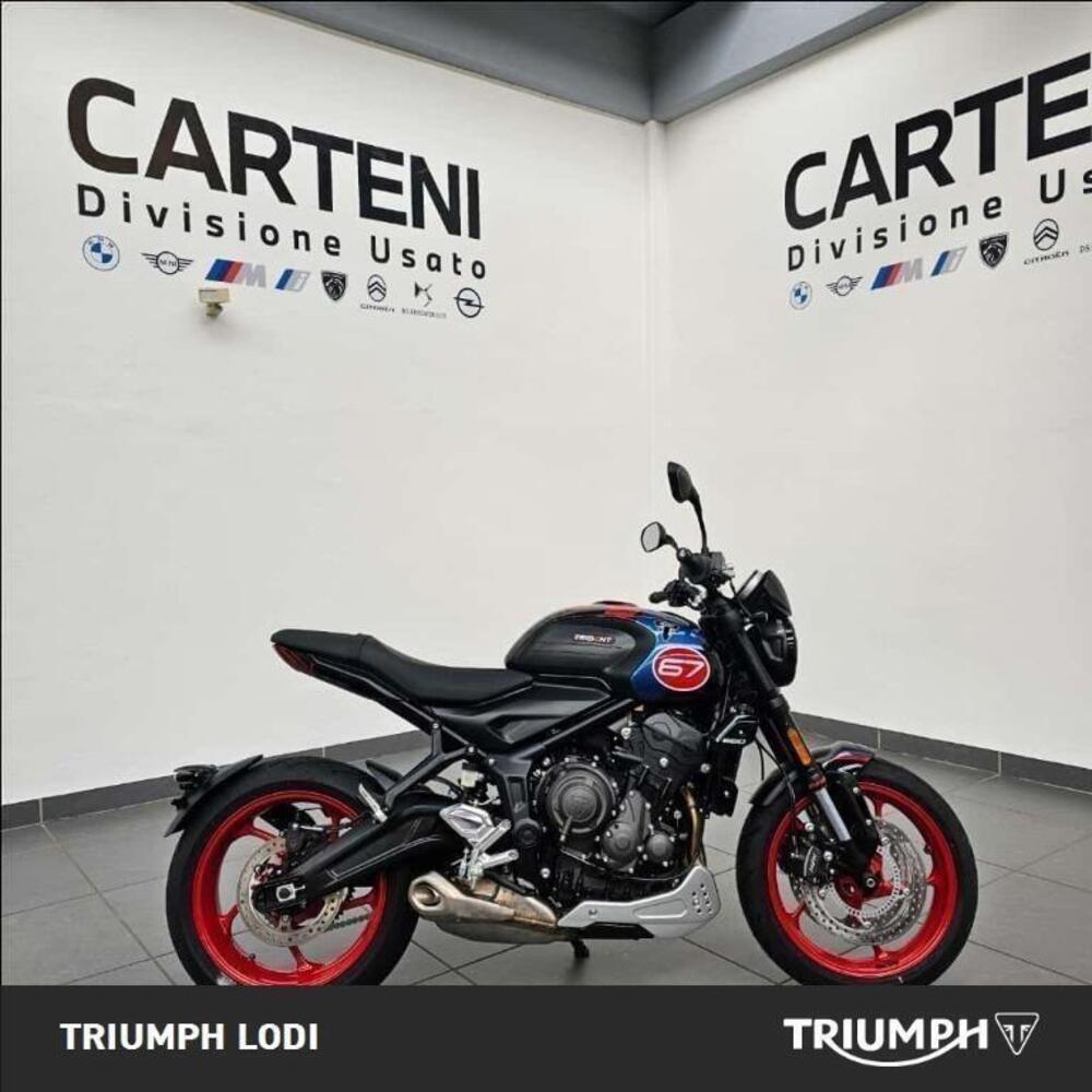 Triumph Trident 660 Triple Tribute Edition (2025 - 26) (3)