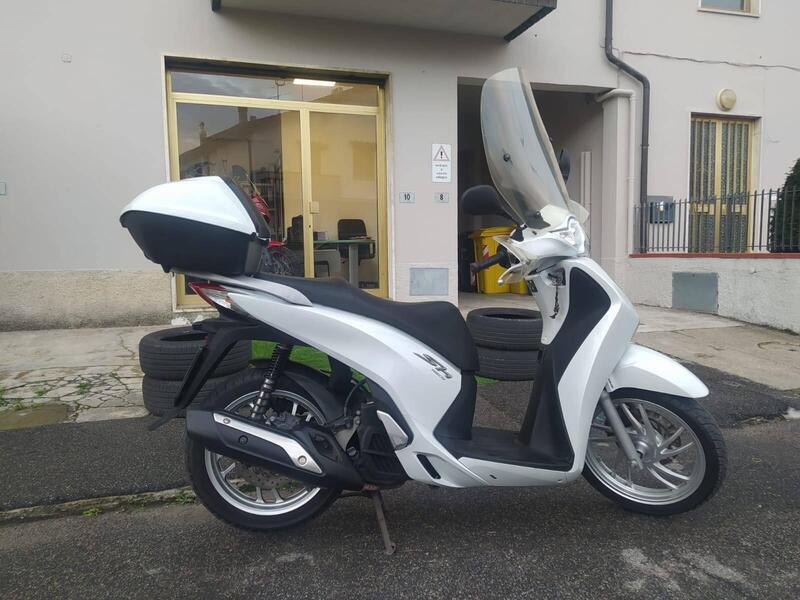 Honda SH 150i ABS (2013 - 16) (3)