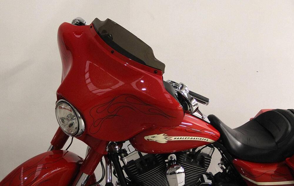 Harley-Davidson 1800 Street Glide (2010 - 11) - FLHXSE (8)