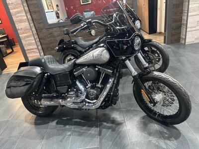 Harley-Davidson 1690 Street Bob (2017) - FXDB usata