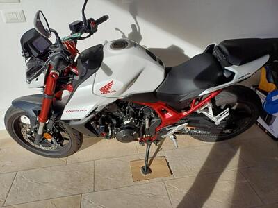 Honda CB 750 Hornet (2023 - 24) usata
