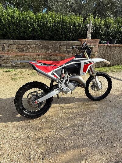 Fantic Motor XE 125 Enduro (2021) usata