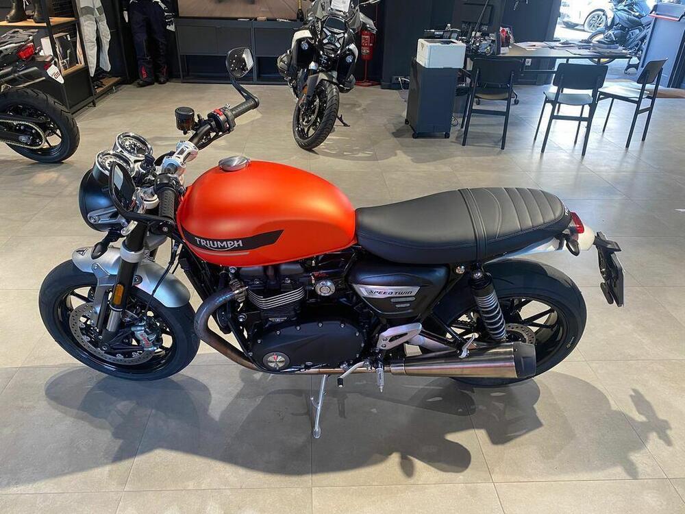 Triumph Speed Twin 1200 (2021 - 24) (5)