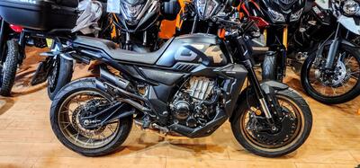 Zontes ZT350-GK (2022 - 25) usata