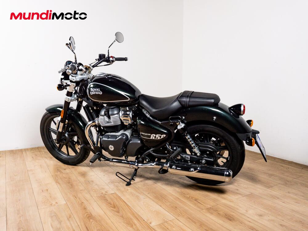 Royal Enfield Super Meteor 650 (2023 - 26) (7)