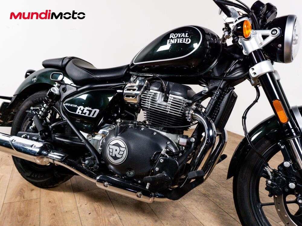 Royal Enfield Super Meteor 650 (2023 - 26) (5)