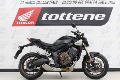 Honda CB 650 R E-Clutch (2024 - 25) usata