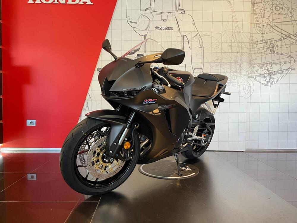 Honda CBR 600 RR (2024 - 26) (5)