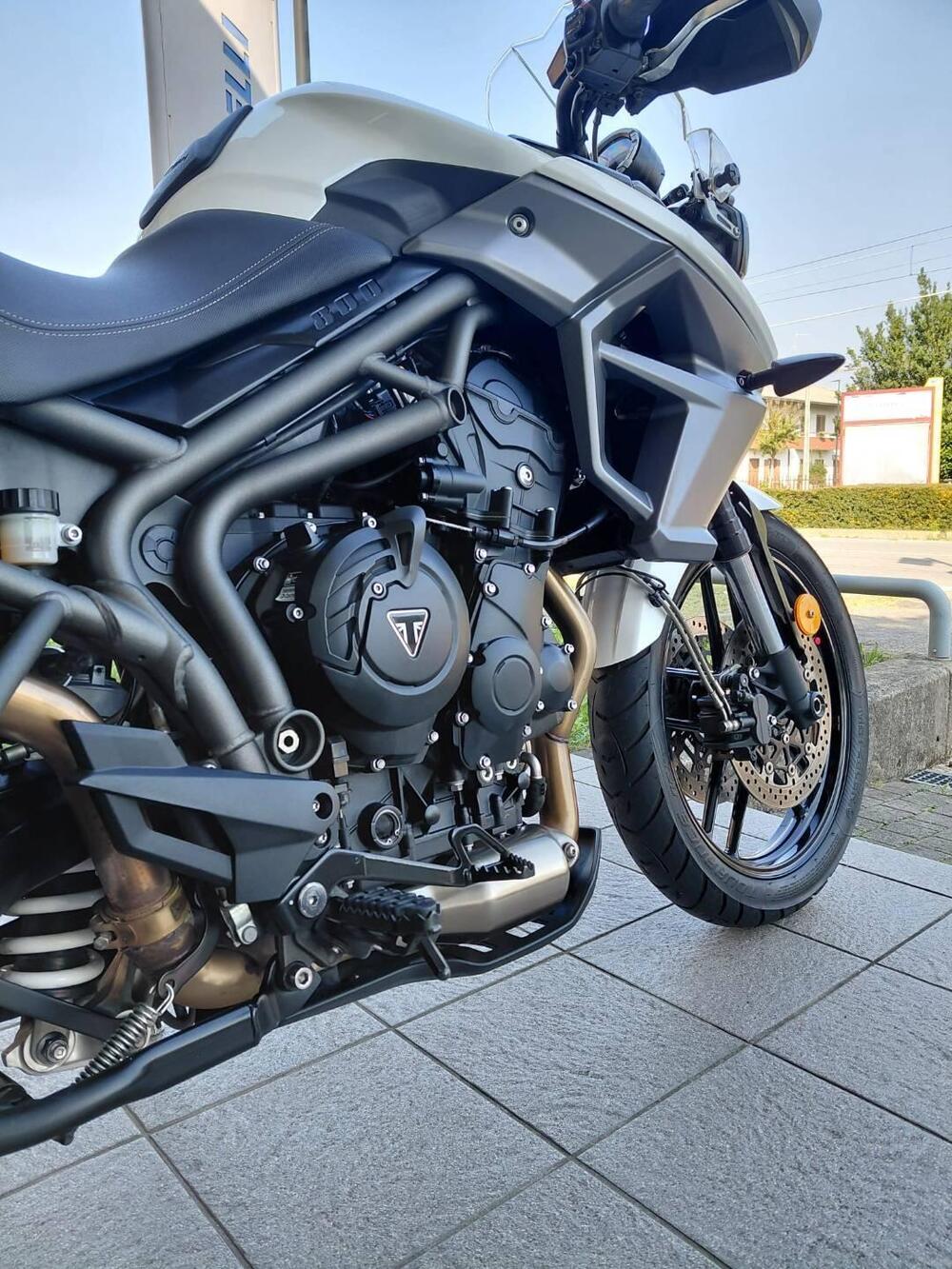 Triumph Tiger 800 XRx (2017 - 18) (4)