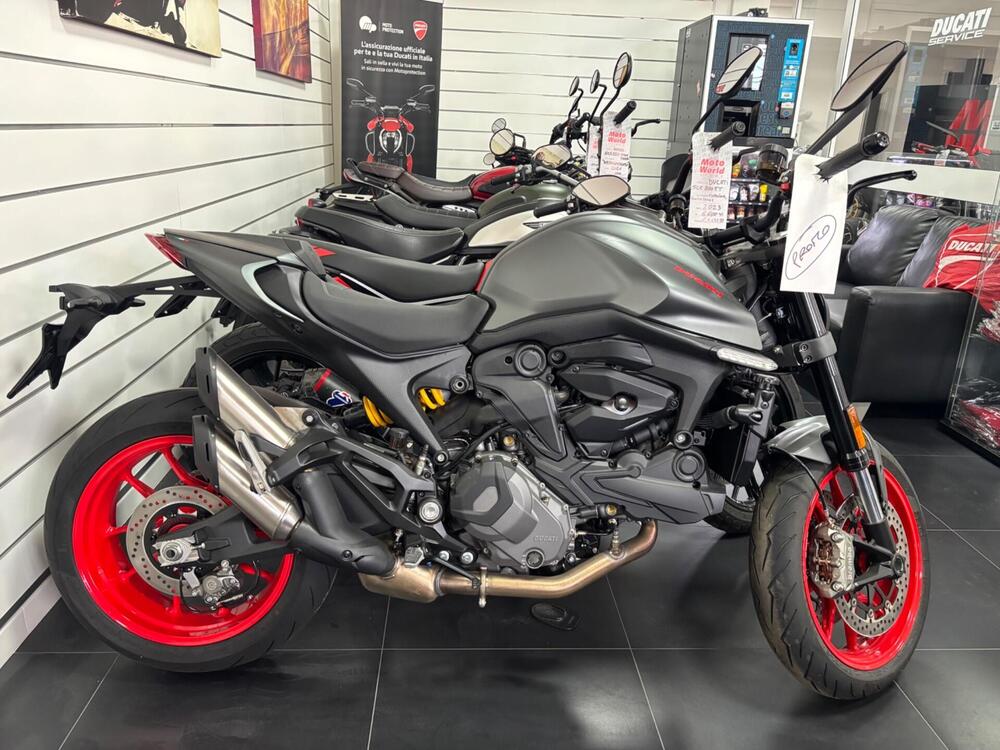 Ducati Monster 937 + (2021 - 25)