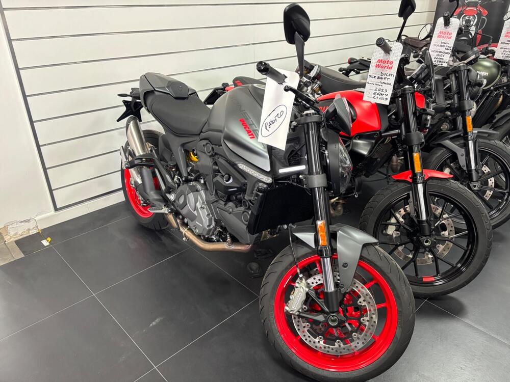 Ducati Monster 937 + (2021 - 25) (2)