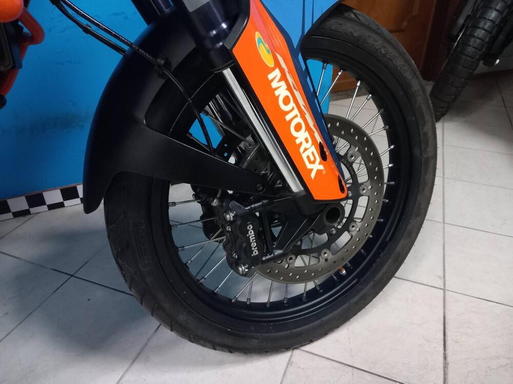 KTM 1090 Adventure R (2017 - 19) (19)