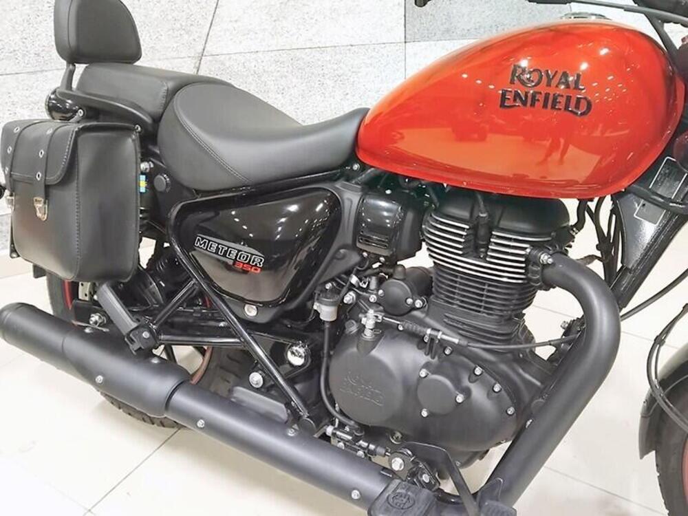 Royal Enfield Meteor 350 (2021 - 26) (4)