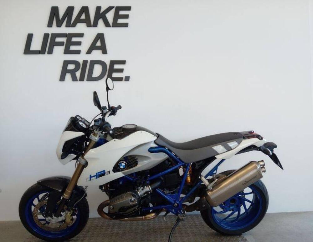 Bmw HP2 Megamoto (2)