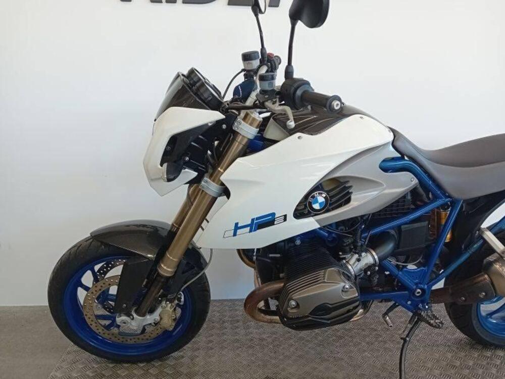 Bmw HP2 Megamoto (5)