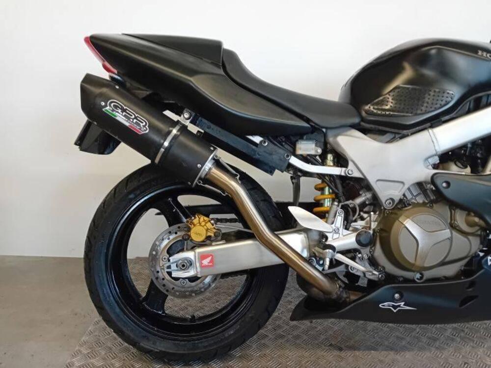 Honda VTR 1000 F Firestorm (2001 - 07) (6)