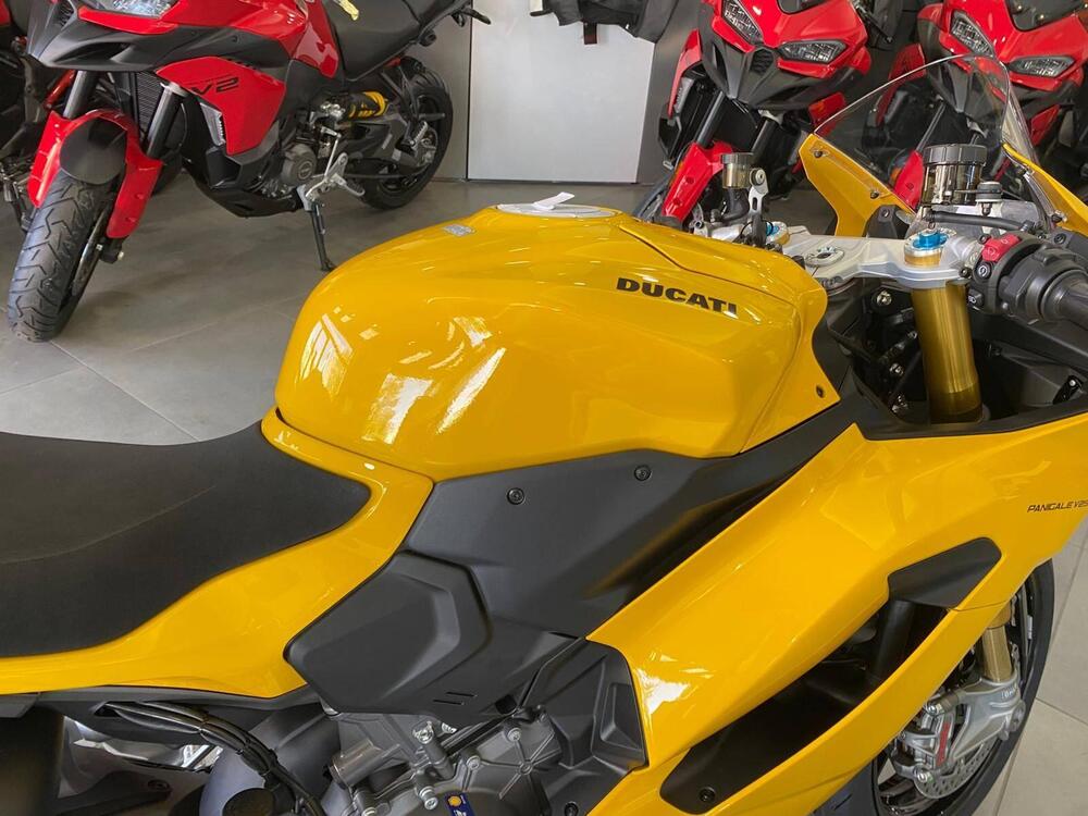 Ducati Panigale V2 S (2025 - 26) (7)