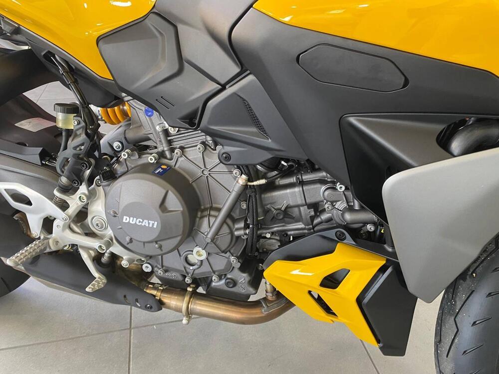 Ducati Streetfighter V2 S (2025 - 26) (8)