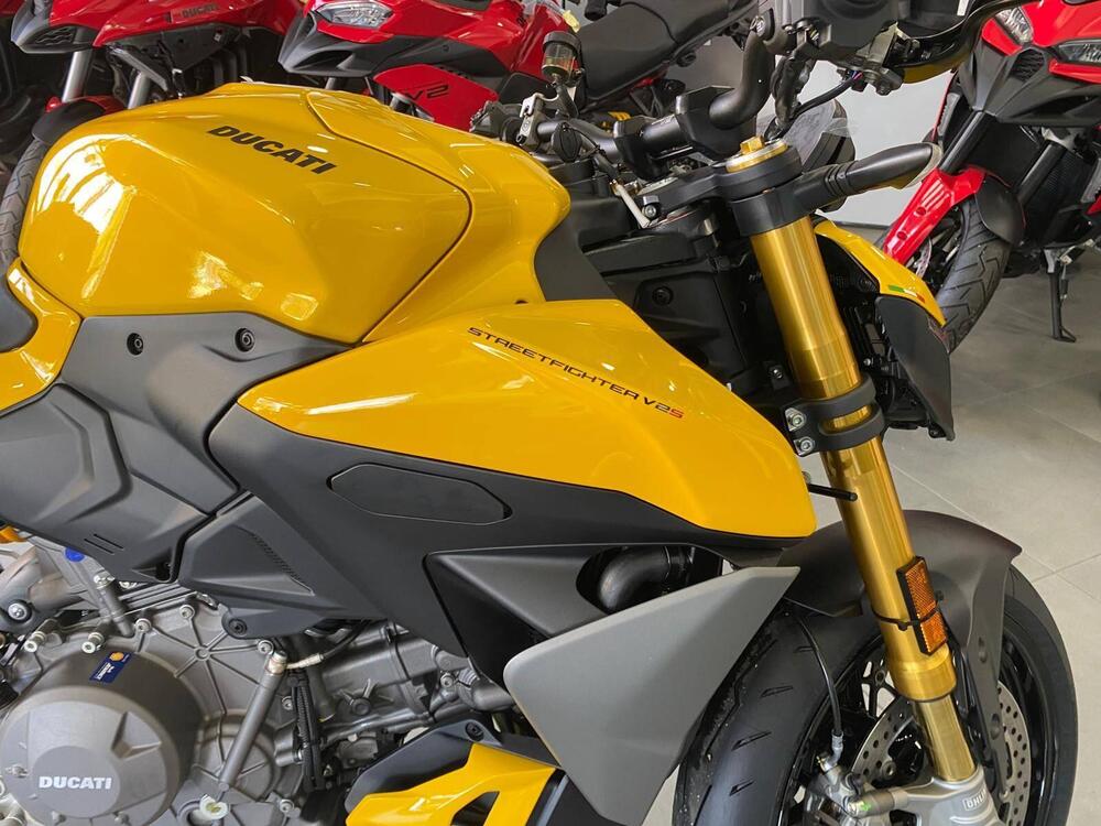 Ducati Streetfighter V2 S (2025 - 26) (5)