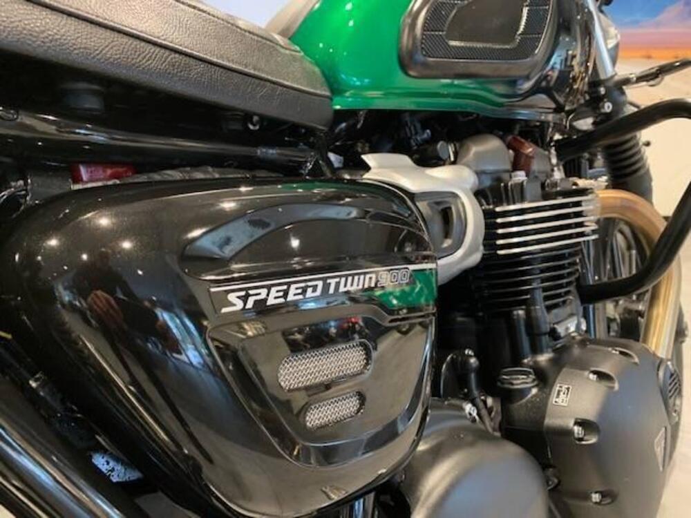Triumph Speed Twin 900 (2023 - 24) (3)