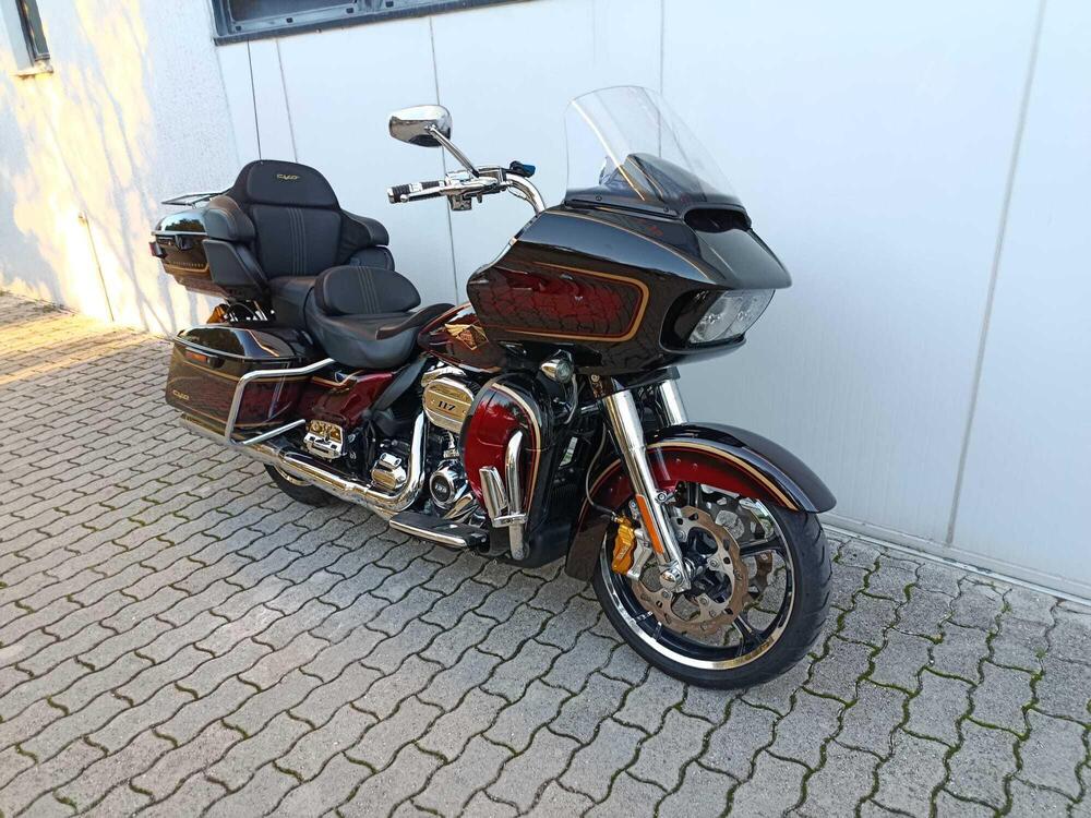 Harley-Davidson CVO Road Glide Limited Anniversary (2023) (3)