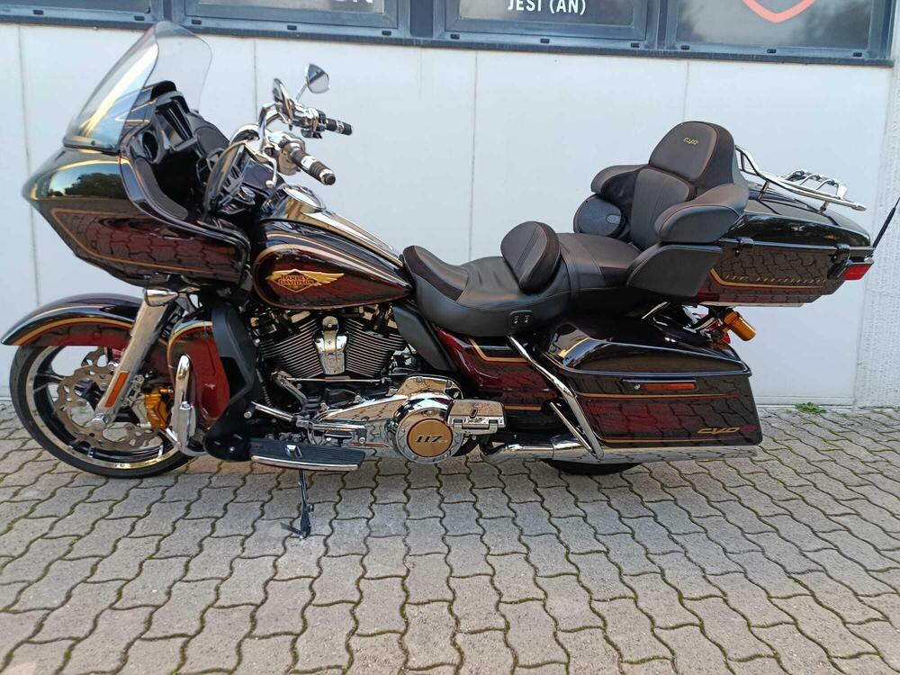 Harley-Davidson CVO Road Glide Limited Anniversary (2023) (12)