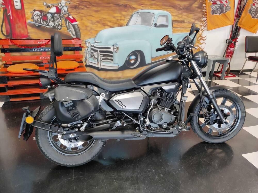 Keeway Motor K-Light 125 (2021 - 25) (2)