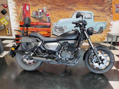 Keeway Motor K-Light 125 (2021 - 25) usata