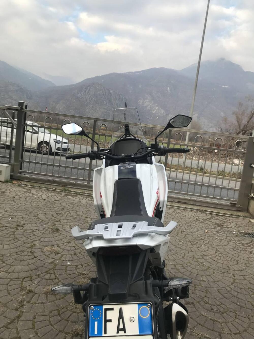 Moto Morini X-Cape 650 (2021 - 26) (4)