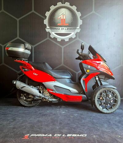 Quadro QV3 350 (2018 - 19) usata
